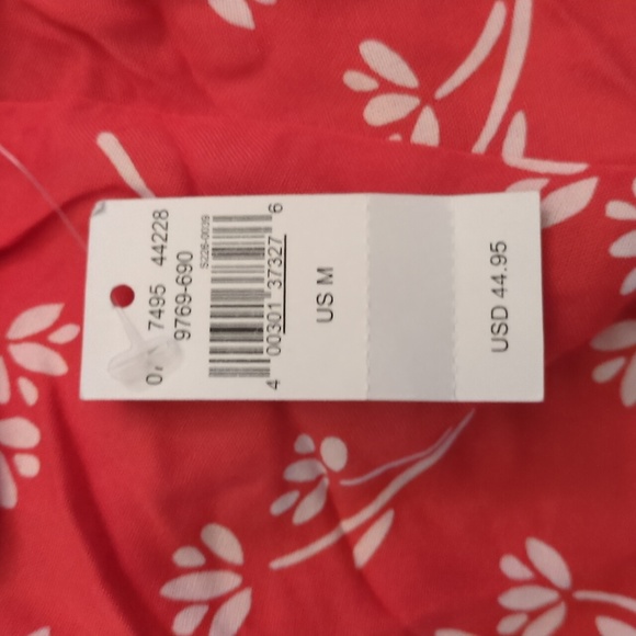 Dress - Picture 6 of 6